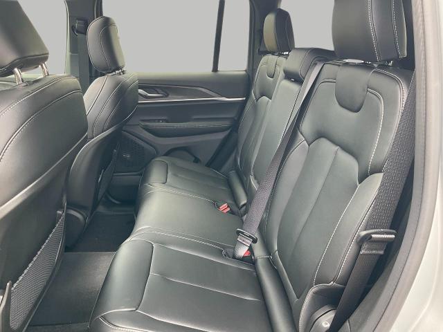 2025 Jeep Grand Cherokee Vehicle Photo in Kaukauna, WI 54130
