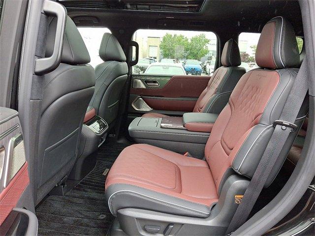 2025 INFINITI QX80 Vehicle Photo in Willow Grove, PA 19090