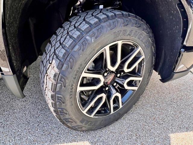 2025 GMC Sierra 1500 Vehicle Photo in EFFINGHAM, IL 62401-2832