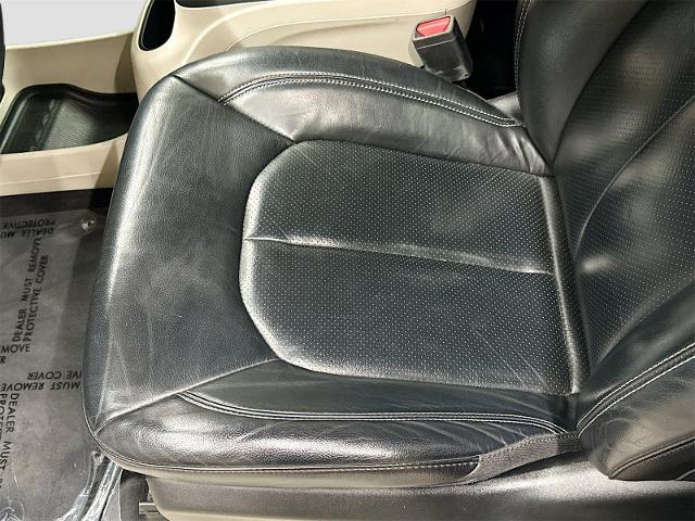 2022 Chrysler Pacifica Vehicle Photo in EVERETT, WA 98203-5662