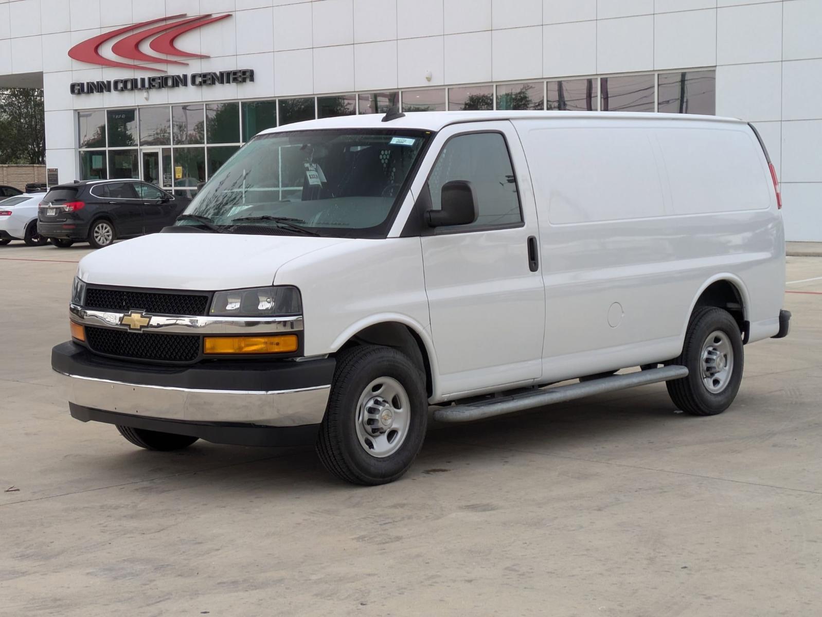 2023 Chevrolet Express Cargo 2500 Vehicle Photo in SELMA, TX 78154-1460