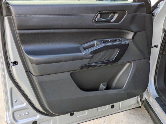 2024 Nissan Pathfinder Vehicle Photo in San Antonio, TX 78209