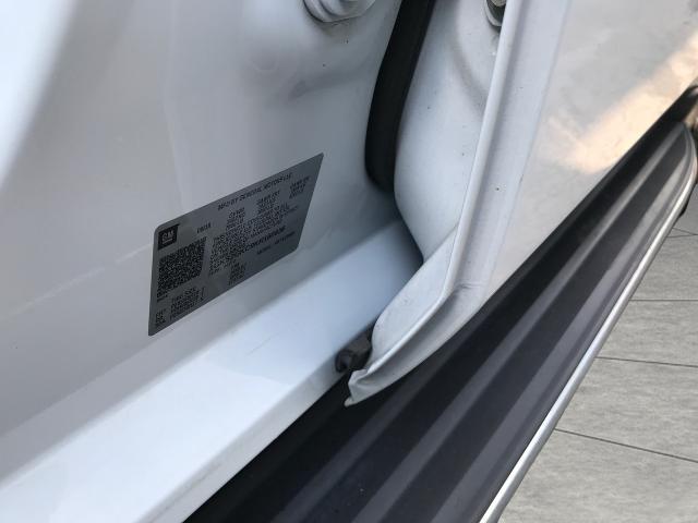 2019 GMC Yukon XL Vehicle Photo in GREEN BAY, WI 54303-3330