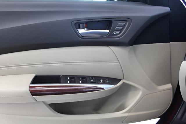2016 Acura TLX Vehicle Photo in Green Bay, WI 54304
