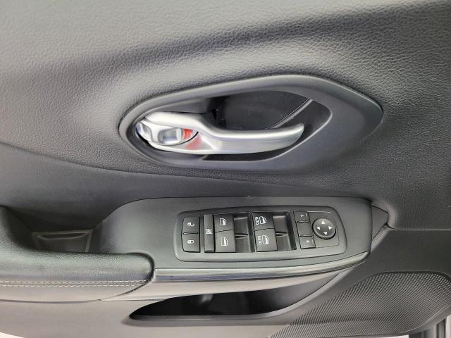 2016 Jeep Cherokee Vehicle Photo in Neenah, WI 54956