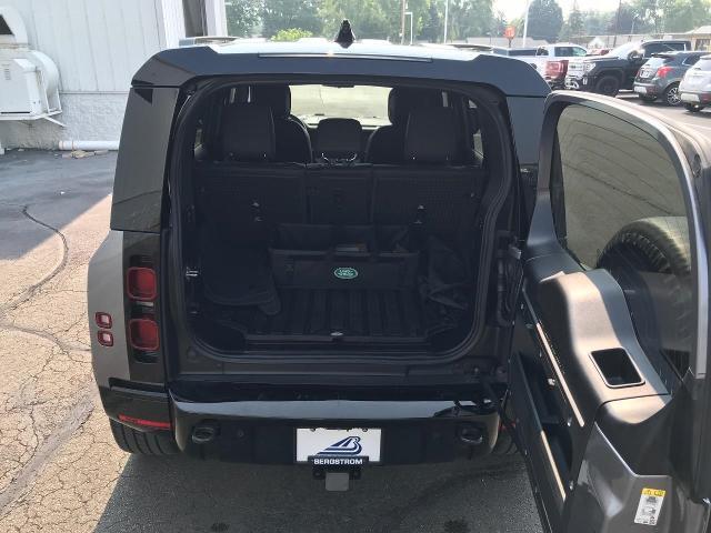 2024 Land Rover Defender Vehicle Photo in GREEN BAY, WI 54303-3330