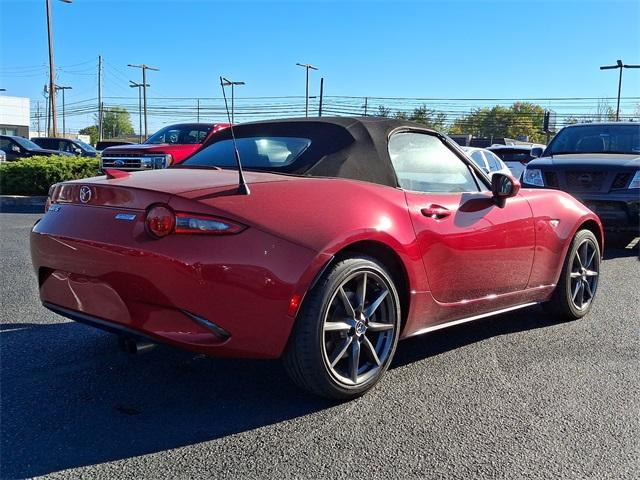 2016 Mazda MX-5 Miata Vehicle Photo in New Bloomfield, PA 17068