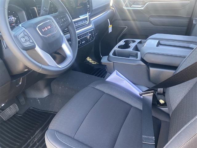 2025 GMC Sierra 1500 Vehicle Photo in GOODYEAR, AZ 85338-1310