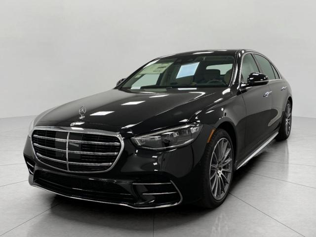 2025 Mercedes-Benz S-Class Vehicle Photo in Appleton, WI 54913