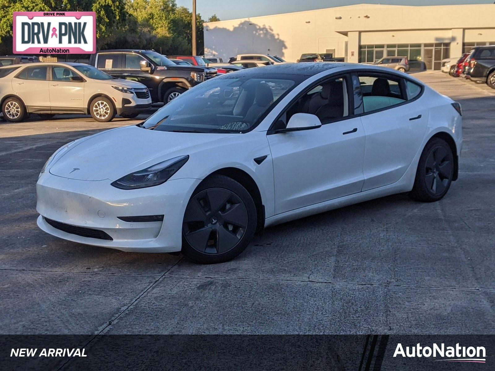 2022 Tesla Model 3 Vehicle Photo in PEMBROKE PINES, FL 33024-6534