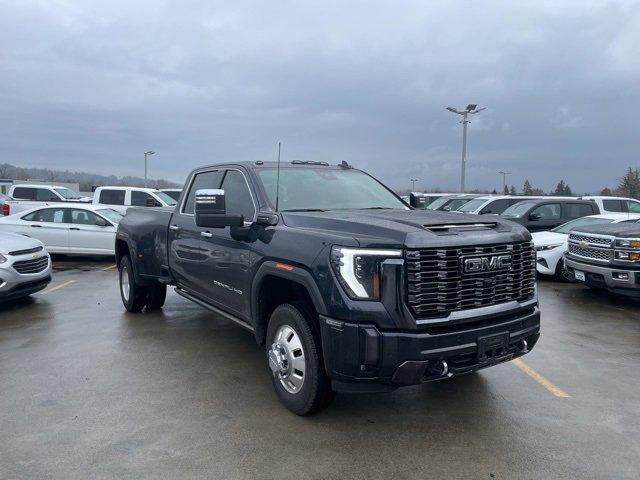 2024 GMC Sierra 3500 HD Vehicle Photo in PUYALLUP, WA 98371-4149