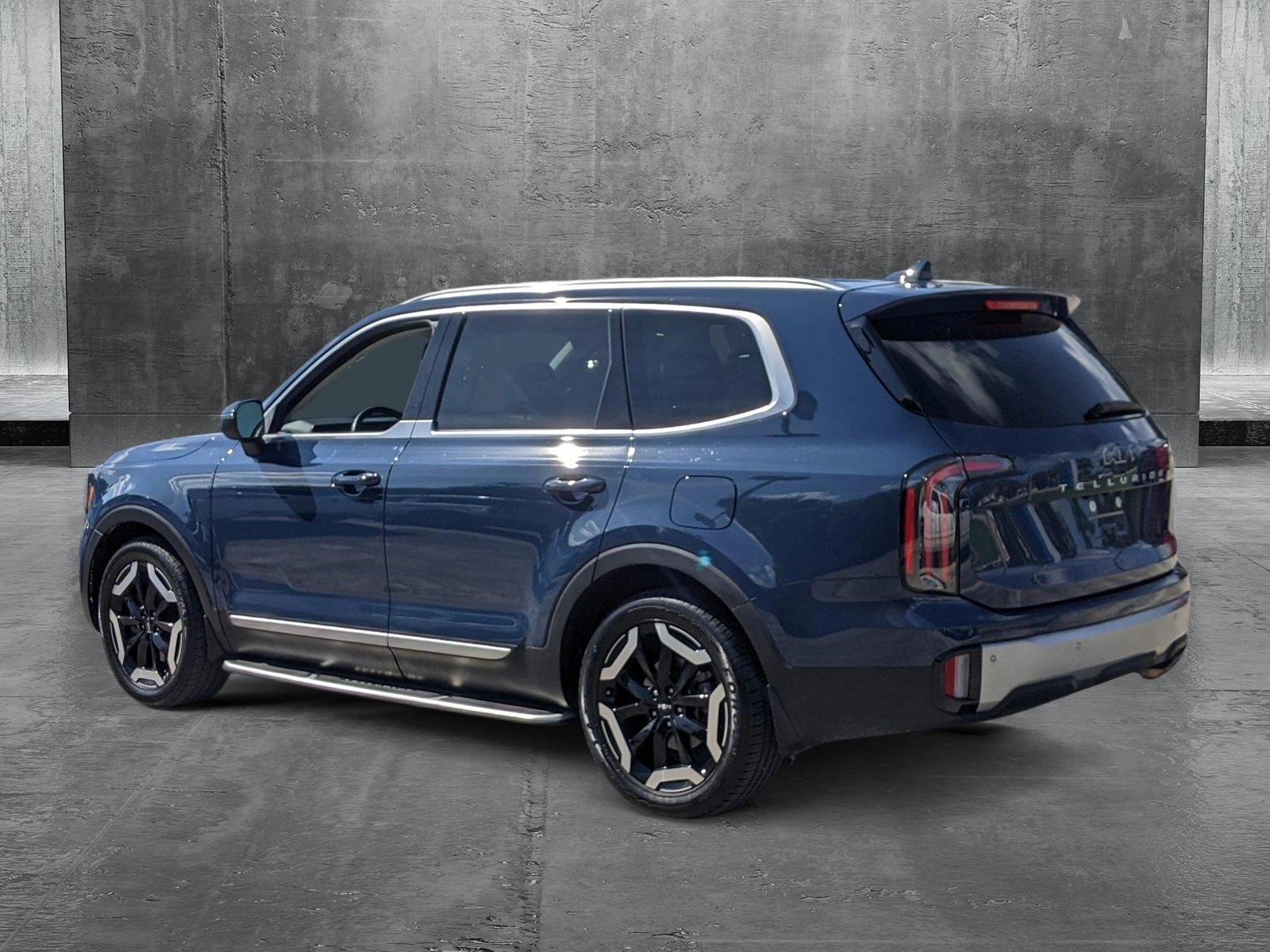 2023 Kia Telluride Vehicle Photo in PEMBROKE PINES, FL 33024-6534