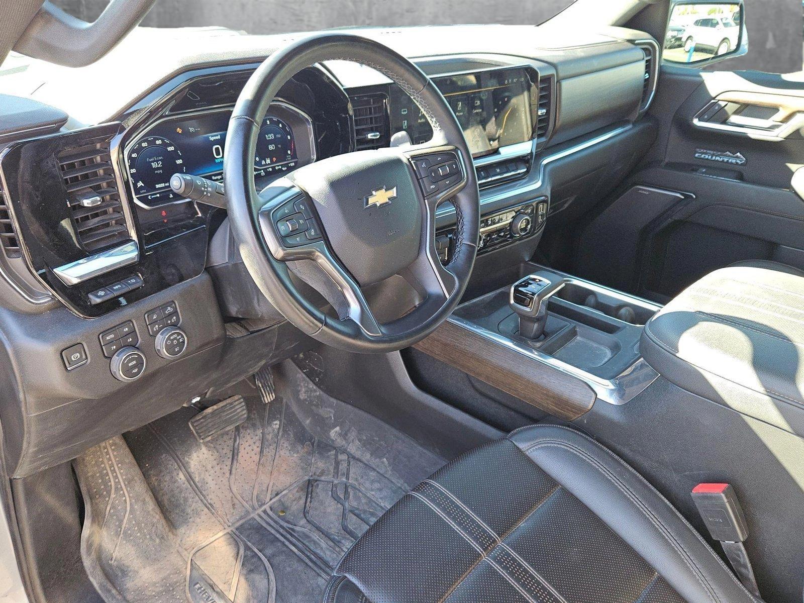 2023 Chevrolet Silverado 1500 Vehicle Photo in GILBERT, AZ 85297-0446