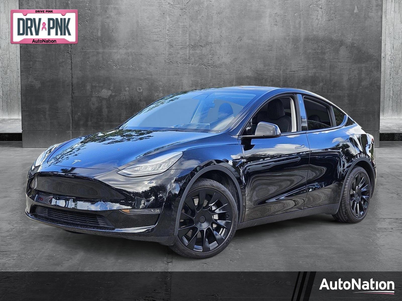 2022 Tesla Model Y Vehicle Photo in Pembroke Pines , FL 33027