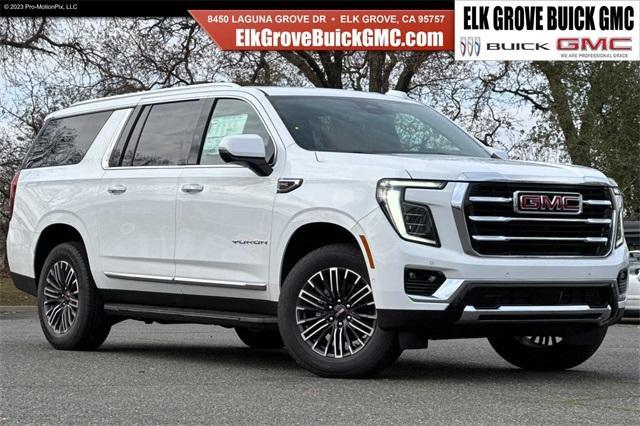 2025 GMC Yukon XL Vehicle Photo in ELK GROVE, CA 95757-8703