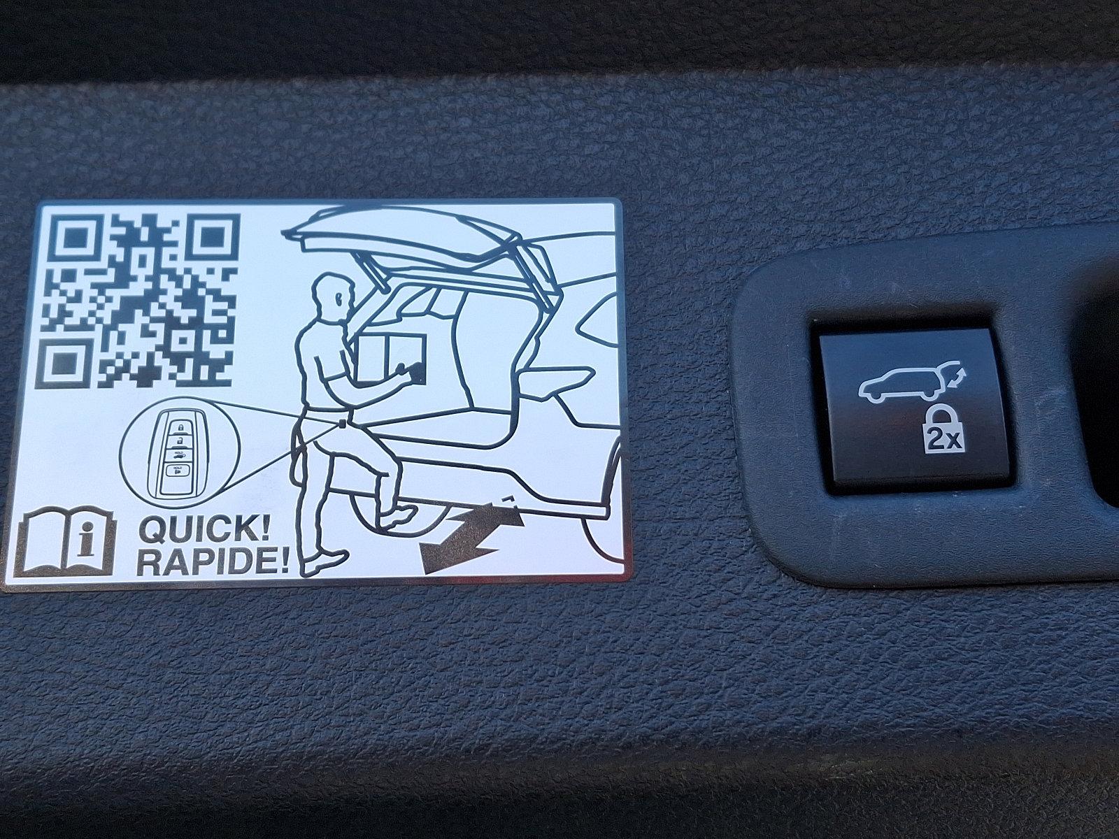 2023 Toyota Sienna Vehicle Photo in Trevose, PA 19053