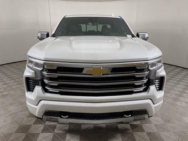 2025 Chevrolet Silverado 1500 Vehicle Photo in PHOENIX, AZ 85014-3381