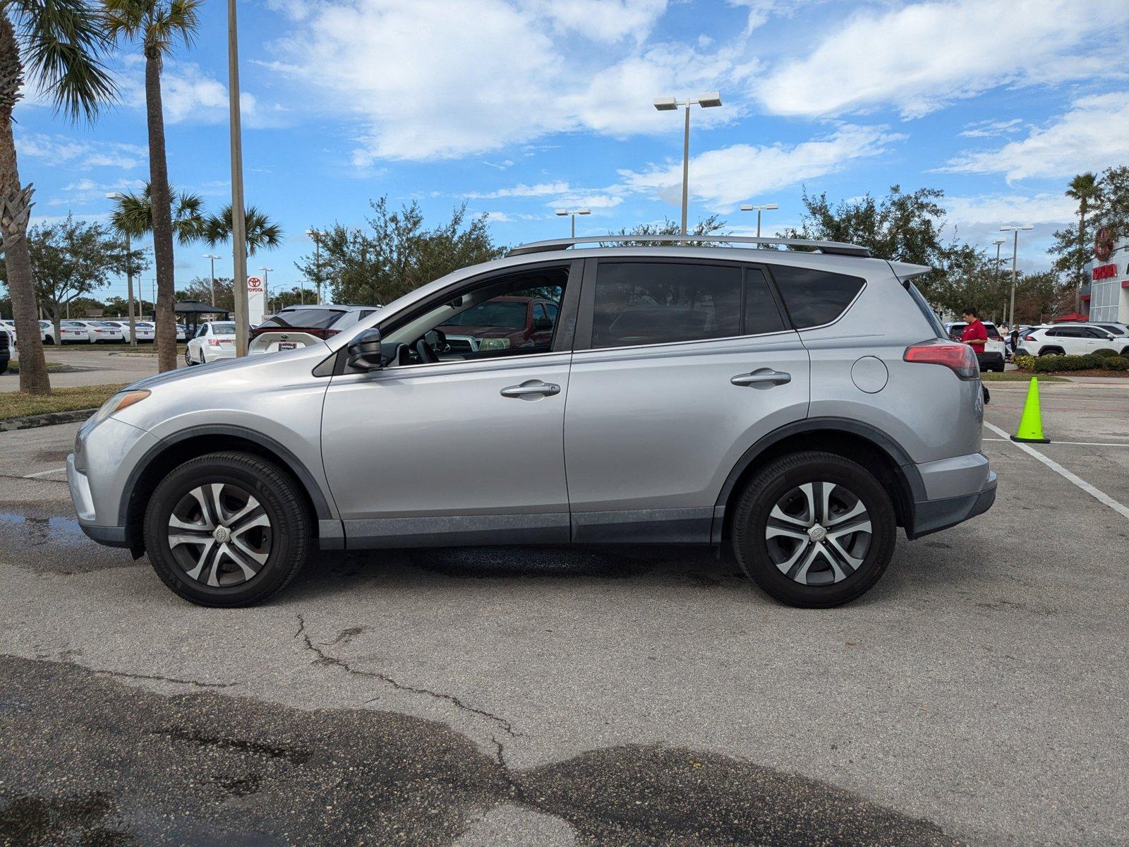 2017 Toyota RAV4 Vehicle Photo in Winter Park, FL 32792