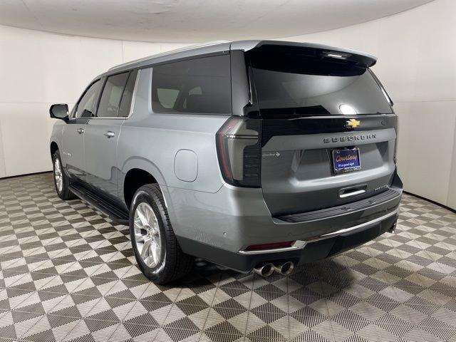 2025 Chevrolet Suburban Vehicle Photo in PHOENIX, AZ 85014-3381