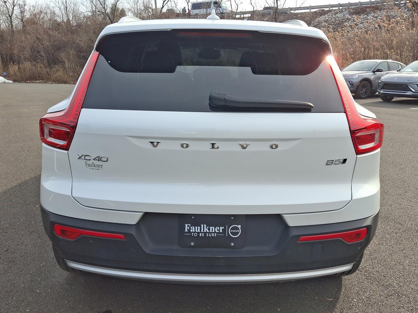 2024 Volvo XC40 Vehicle Photo in Trevose, PA 19053