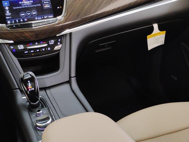 2024 Cadillac XT6 Vehicle Photo in PINEVILLE, NC 28134-8495