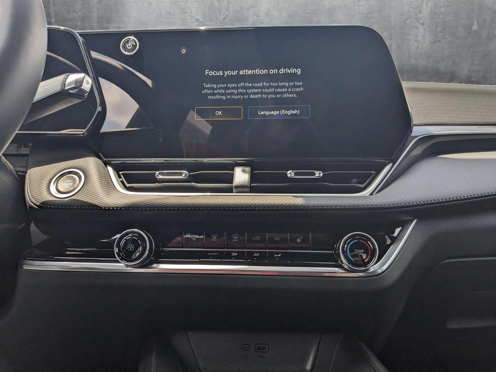 2025 Chevrolet Equinox Vehicle Photo in MIAMI, FL 33172-3015