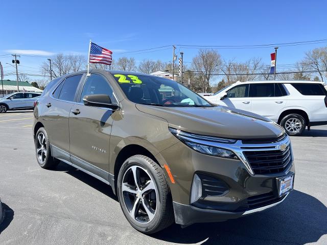 2023 Chevrolet Equinox Vehicle Photo in MASSENA, NY 13662-2255