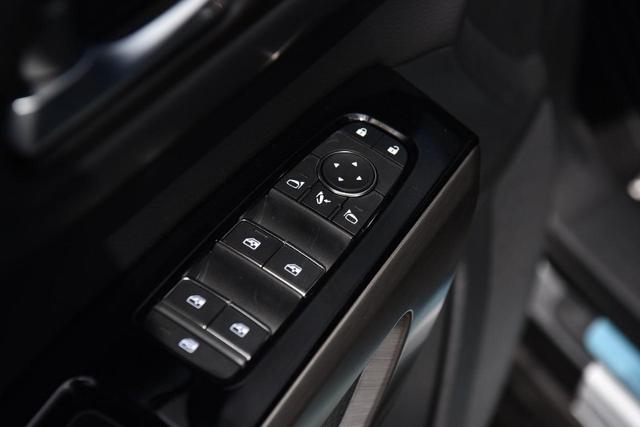 2025 Nissan Pathfinder Vehicle Photo in Ballwin, MO 63011