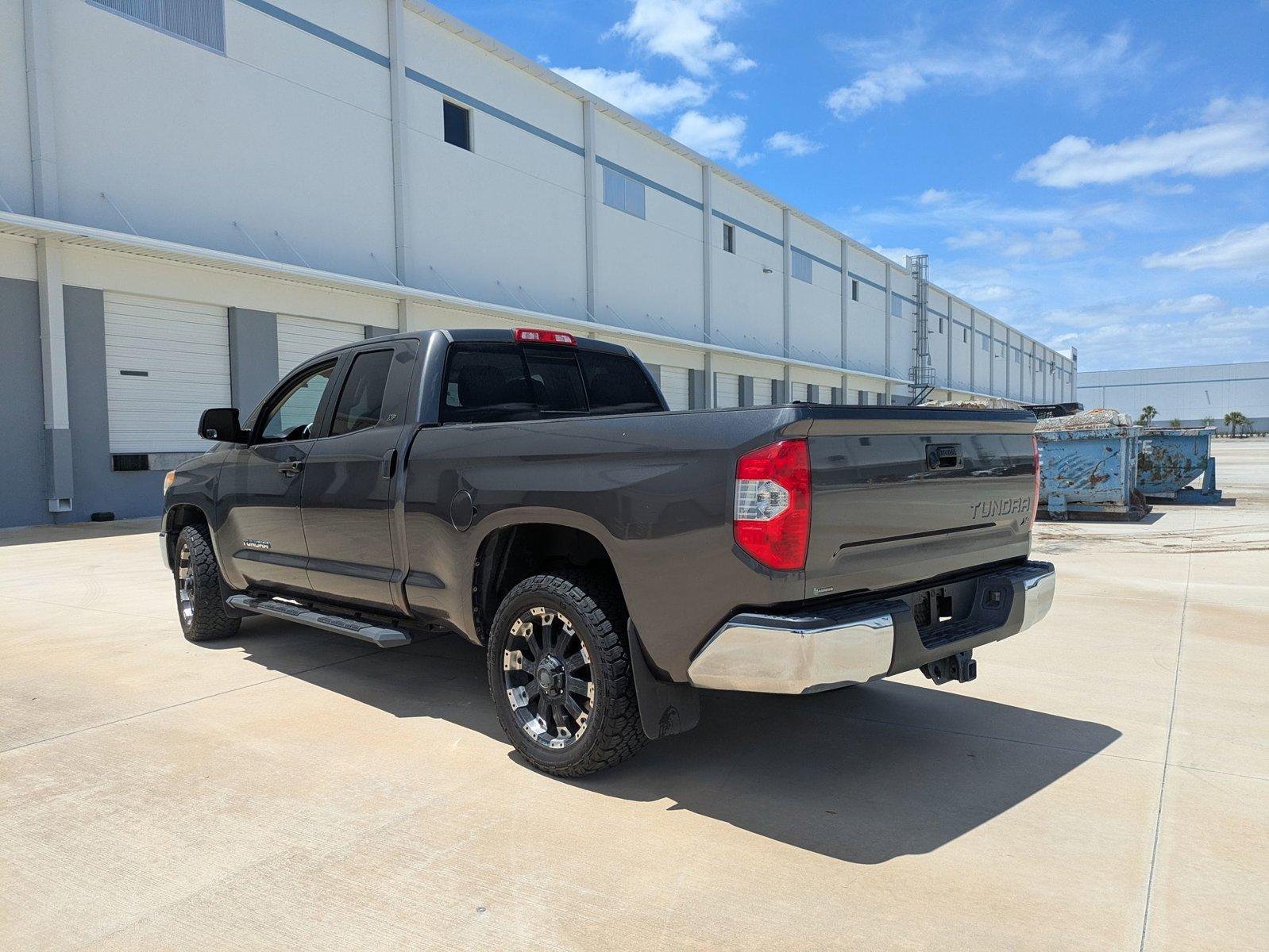 2016 Toyota Tundra 2WD Truck Vehicle Photo in Winter Park, FL 32792