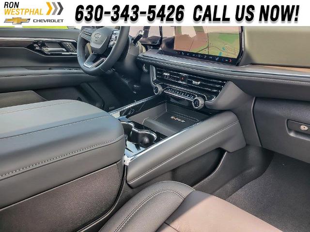 2025 Chevrolet Suburban Vehicle Photo in AURORA, IL 60503-9326