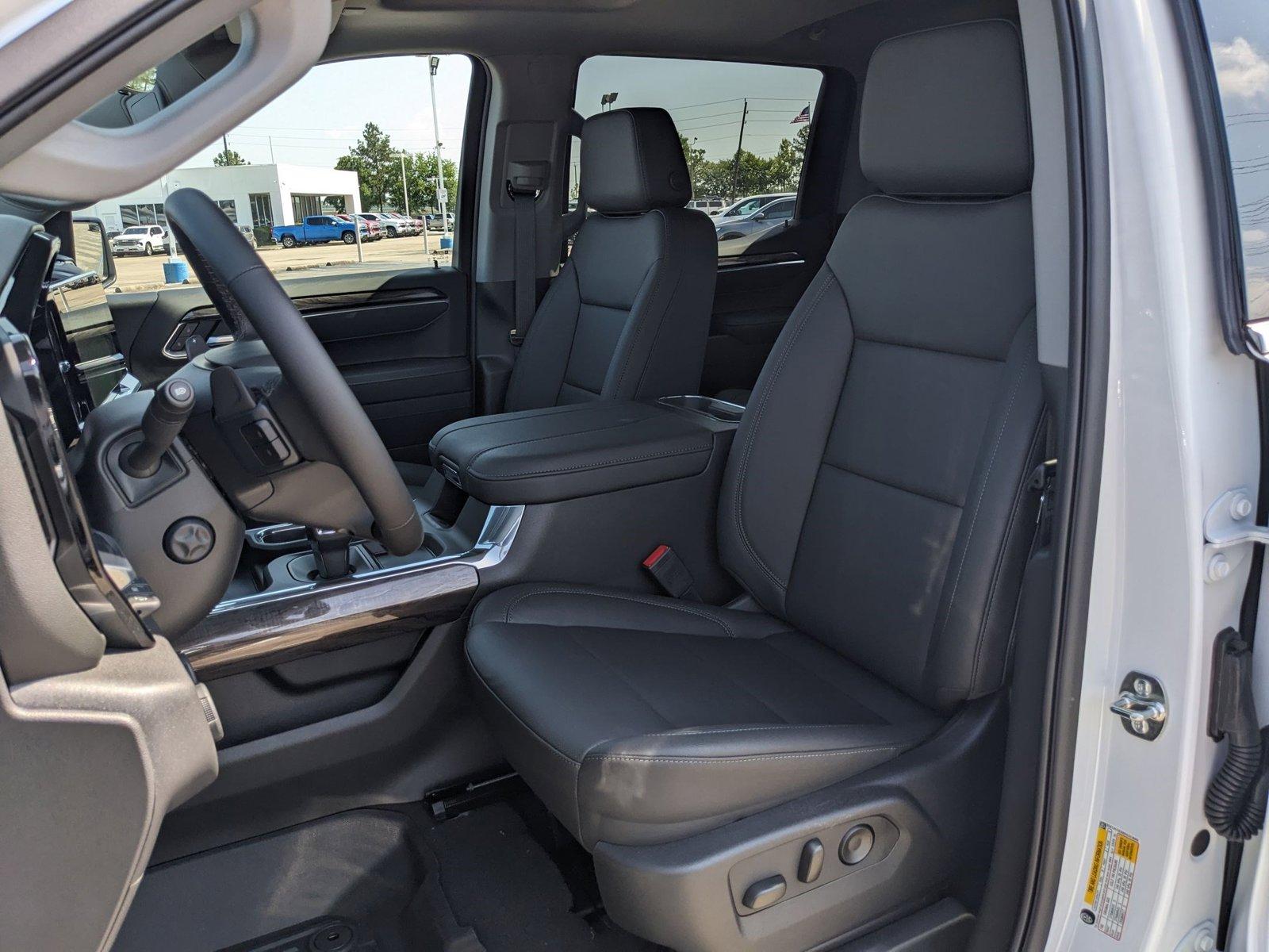 2025 Chevrolet Silverado 1500 Vehicle Photo in HOUSTON, TX 77034-5009