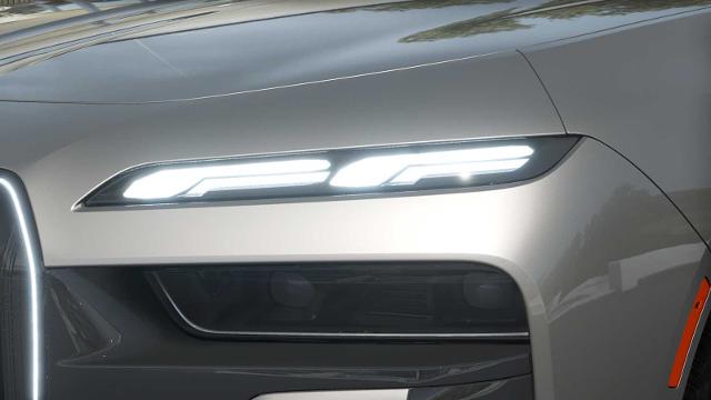 2025 BMW 760i xDrive Vehicle Photo in GRAPEVINE, TX 76051