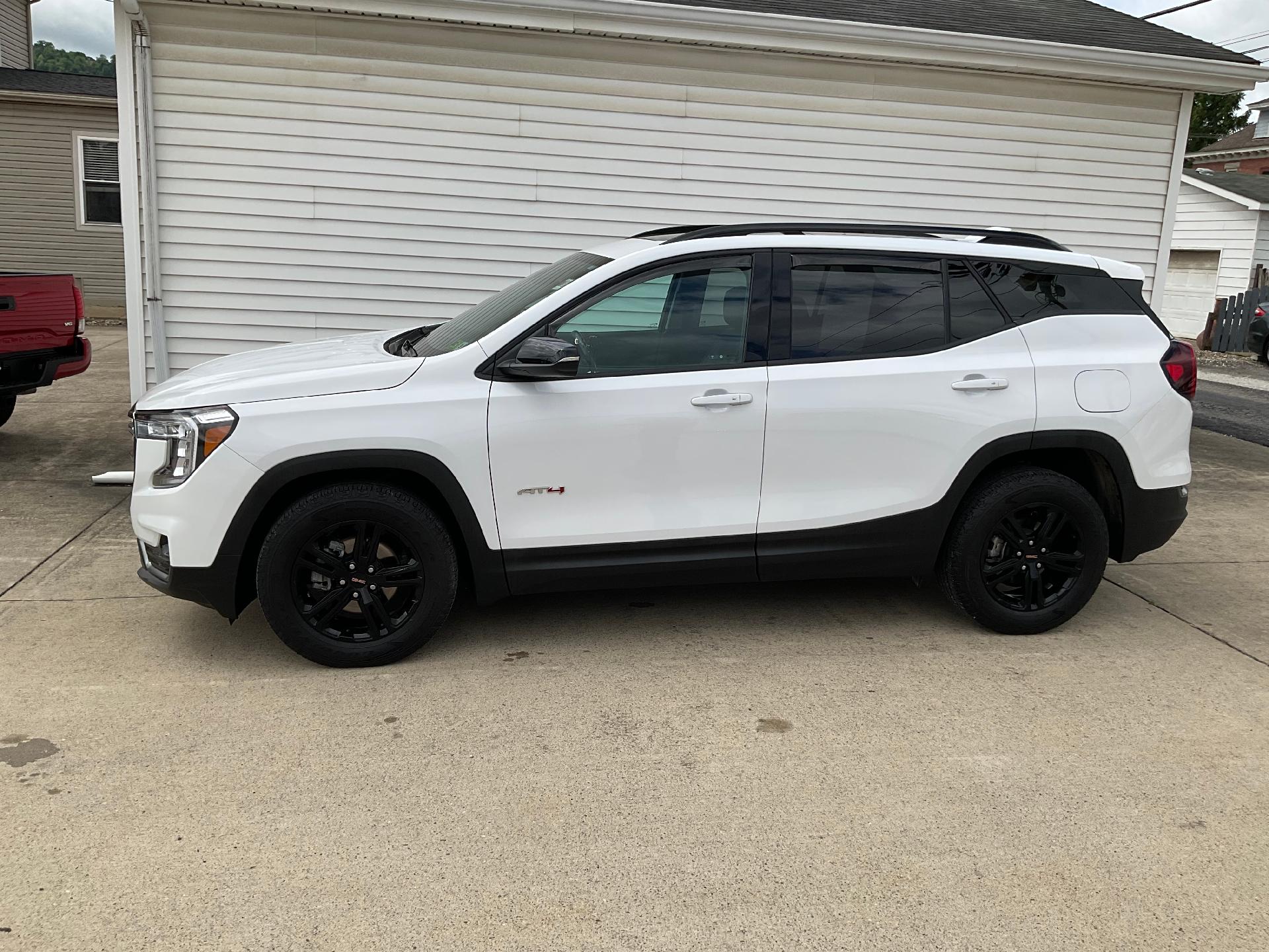 Used 2022 GMC Terrain AT4 with VIN 3GKALYEV7NL196659 for sale in Moundsville, WV