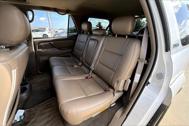 2006 Toyota Sequoia Vehicle Photo in Grapevine, TX 76051