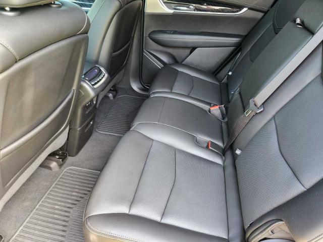 2022 Cadillac XT6 Vehicle Photo in DENTON, TX 76210-9321
