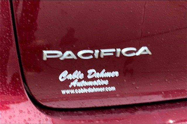 2021 Chrysler Pacifica Vehicle Photo in TOPEKA, KS 66609-0000