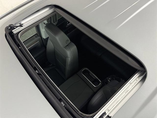 2026 GMC Sierra 1500 Vehicle Photo in PUYALLUP, WA 98371-4149