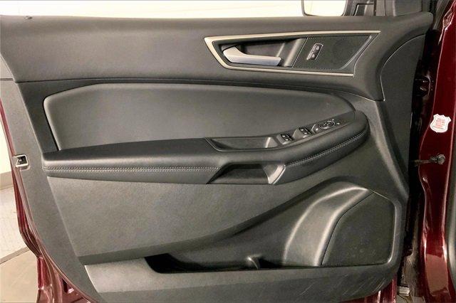 2024 Ford Edge Vehicle Photo in INDEPENDENCE, MO 64055-1314