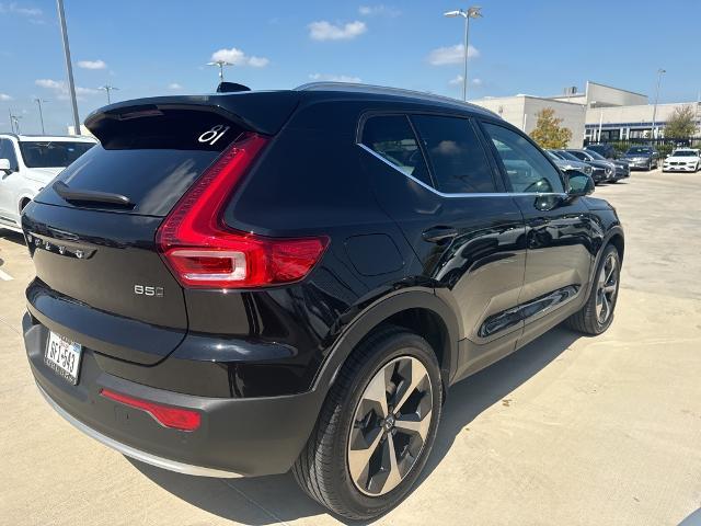 2025 Volvo XC40 Vehicle Photo in Grapevine, TX 76051