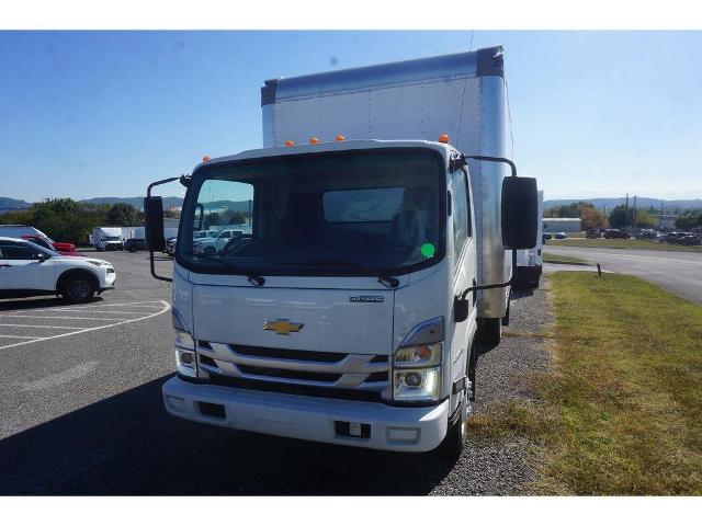 2024 Chevrolet Low Cab Forward 4500 Vehicle Photo in ALCOA, TN 37701-3235