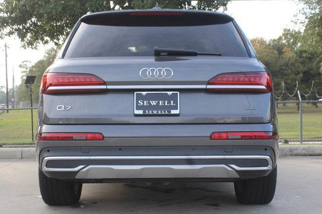 2022 Audi Q7 Vehicle Photo in HOUSTON, TX 77090