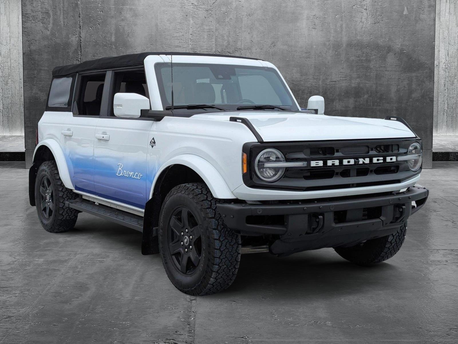 2022 Ford Bronco Vehicle Photo in Ft. Myers, FL 33907