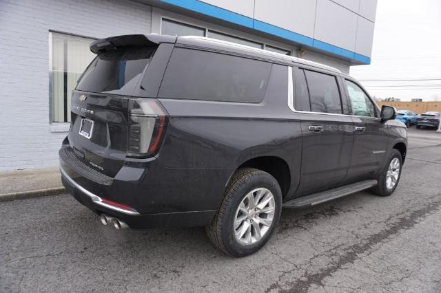 2025 Chevrolet Suburban Vehicle Photo in FAIRMONT, WV 26554-2318