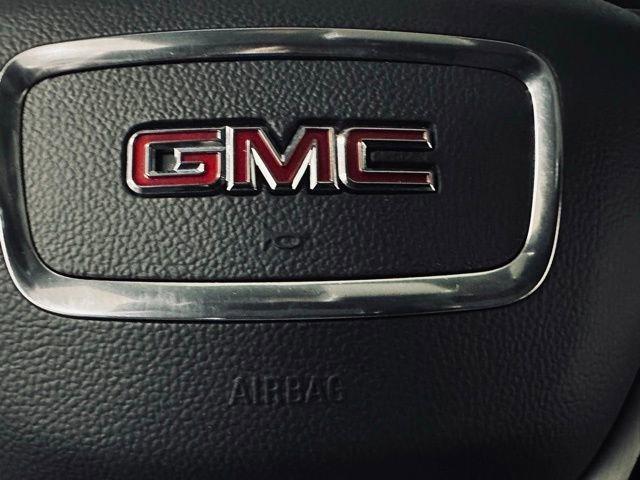 2022 GMC Terrain Vehicle Photo in MEDINA, OH 44256-9631