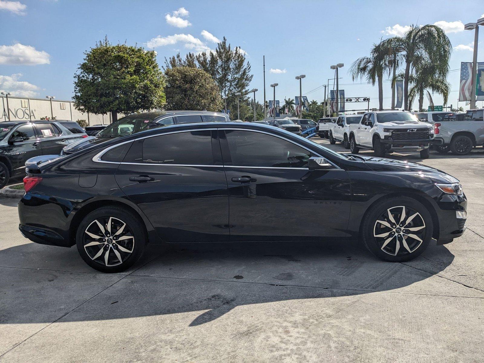 2024 Chevrolet Malibu Vehicle Photo in MIAMI, FL 33172-3015