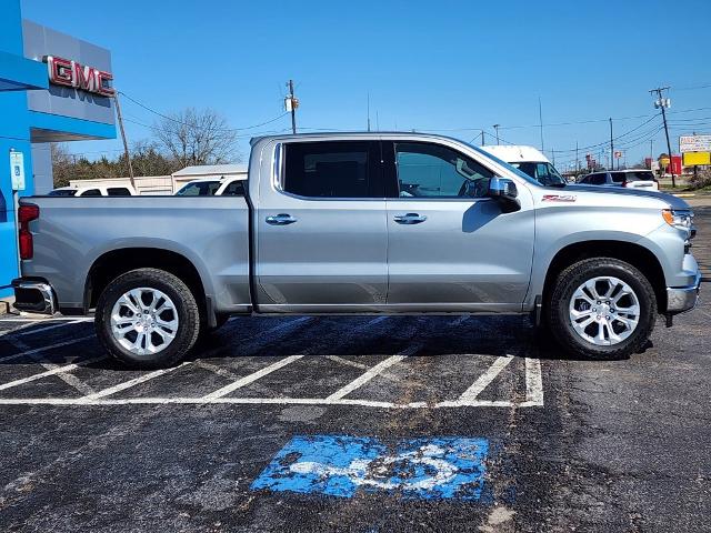 2025 Chevrolet Silverado 1500 Vehicle Photo in PARIS, TX 75460-2116