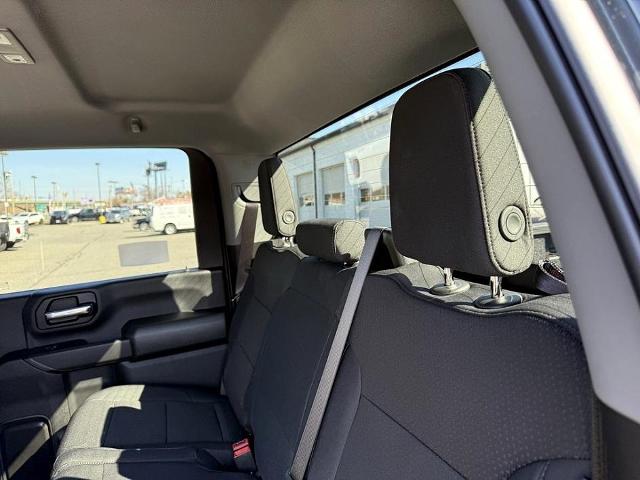 2025 GMC Sierra 3500HD Vehicle Photo in CHICOPEE, MA 01020-5001