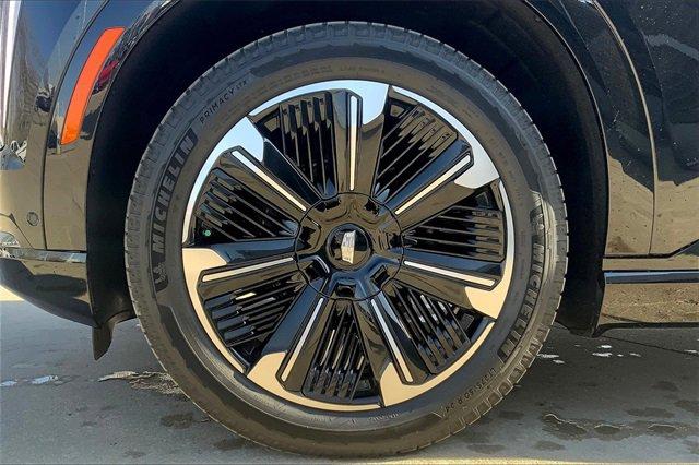 2025 Cadillac ESCALADE IQ Vehicle Photo in KANSAS CITY, MO 64114-4545