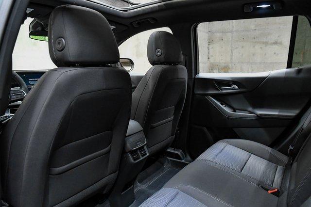 2025 Chevrolet Equinox Vehicle Photo in EVERETT, WA 98203-5662