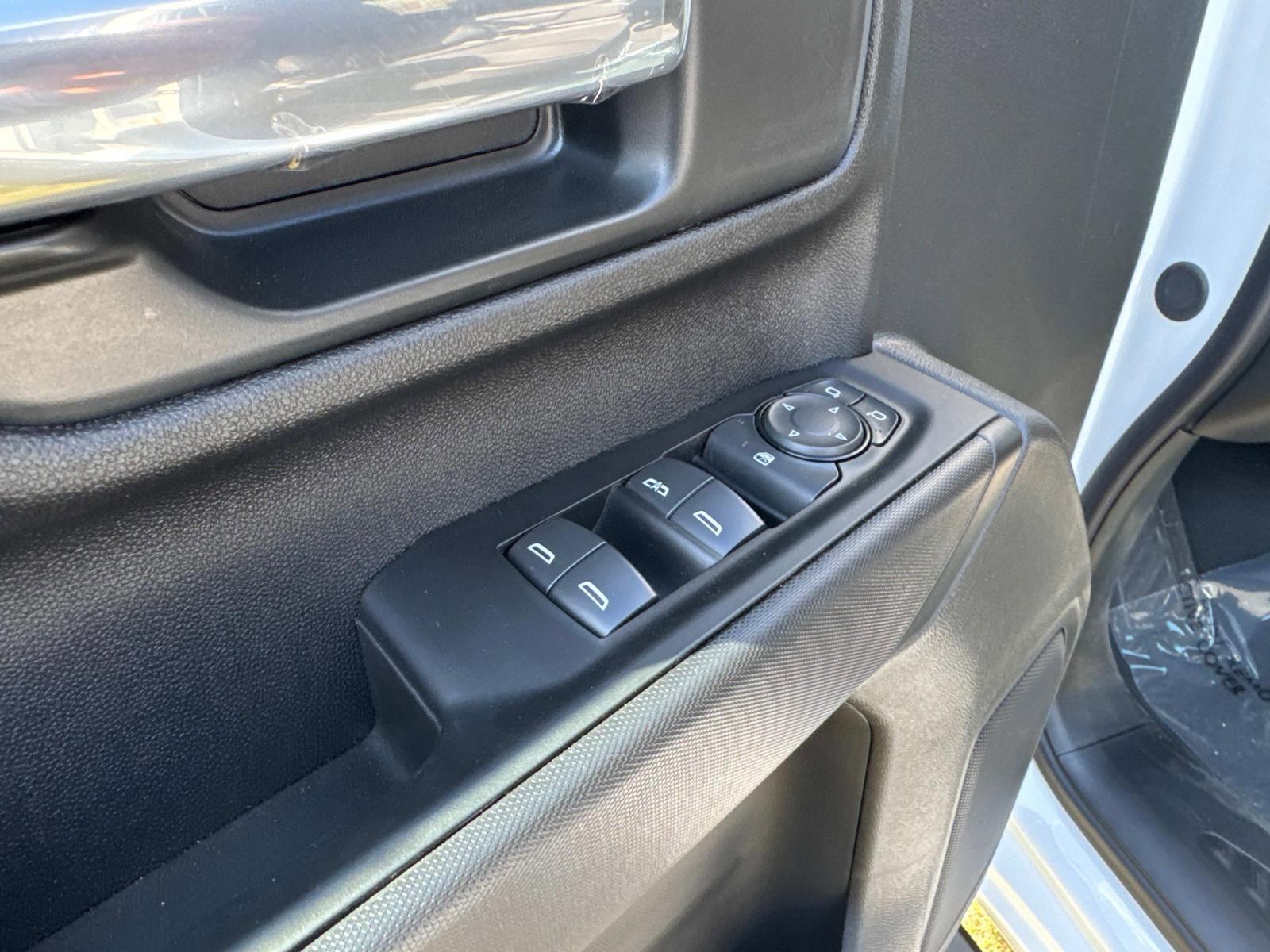 2025 Chevrolet Silverado 2500 HD Vehicle Photo in LOS ANGELES, CA 90007-3794